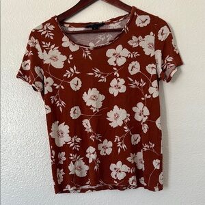 Simply Vera Vera Wang Red Fitted Short Sleeve T-Shirt